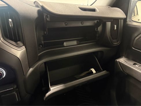 Used 2024 Chevrolet Silverado 1500 Custom AWD/4WD image 21