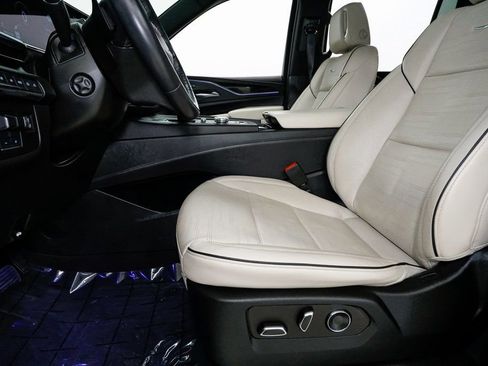 Used 2023 Cadillac Escalade ESV Sport w/ LPO, ONYX Package image 15