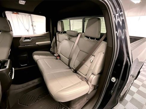 Used 2022 Chevrolet Silverado 1500 LTZ w/ LTZ Premium Package image 21