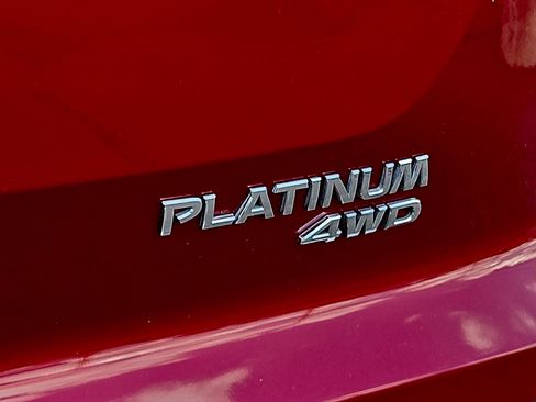 Used 2022 Nissan Pathfinder Platinum w/ Cargo Package AWD/4WD image 33
