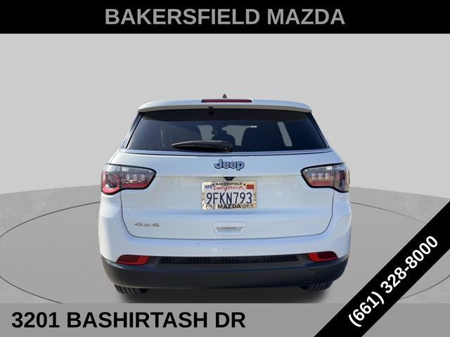 Used 2023 Jeep Compass Sport AWD/4WD image 4