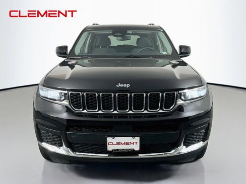 Used 2023 Jeep Grand Cherokee L Laredo AWD/4WD image 3