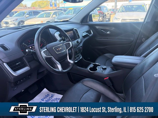 Used 2022 GMC Terrain SLT w/ Infotainment Package II AWD/4WD image 10