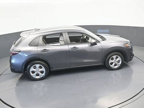 Used 2023 Honda HR-V LX image 48