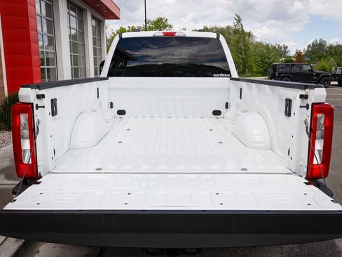 Used 2023 Ford F350 XLT w/ FX4 Off-Road Package AWD/4WD image 5