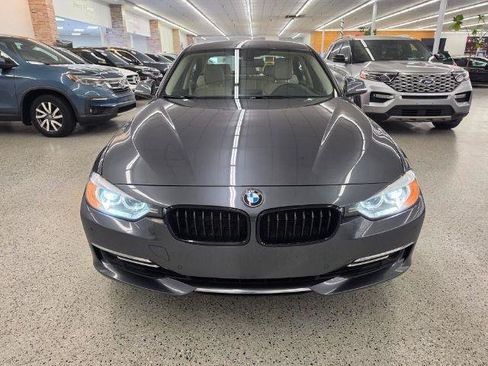 Used 2015 BMW 328i xDrive Sedan AWD/4WD image 2