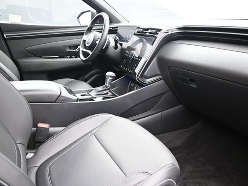 Used 2024 Hyundai Santa Cruz Limited image 27