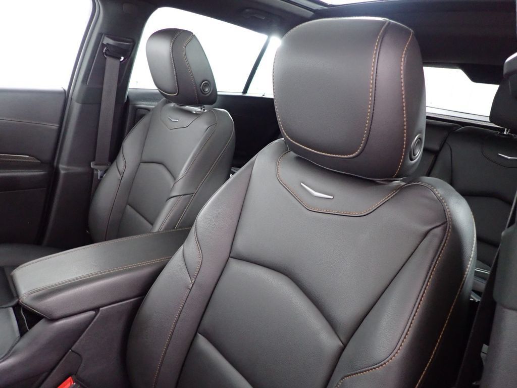Used 2020 Cadillac XT4 Sport w/ Driver Awareness Package AWD/4WD image 22