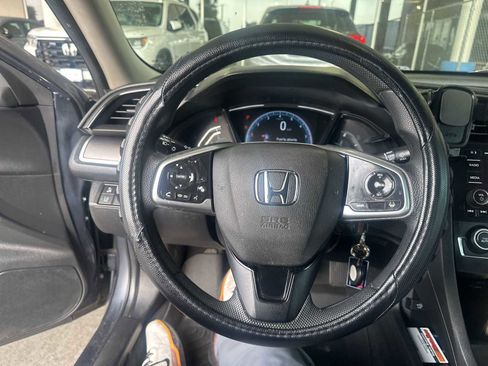 Used 2021 Honda Civic LX image 5