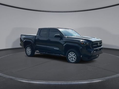 Certified 2025 Toyota Tacoma SR5 RWD image 2
