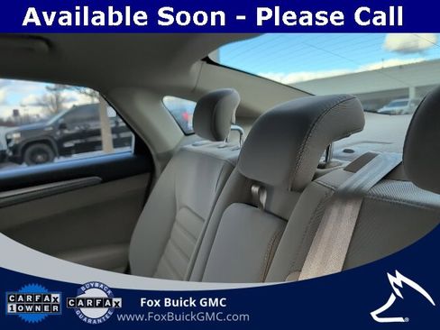 Used 2020 Ford Fusion SE image 7