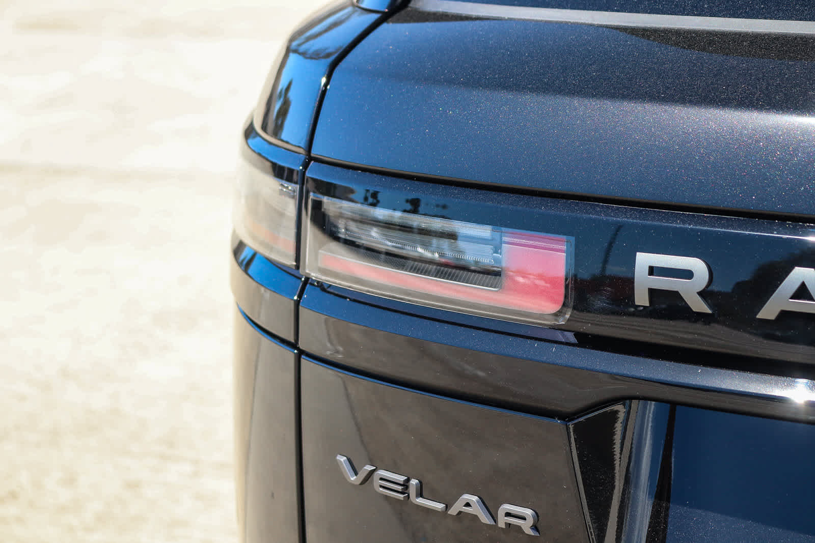 New 2026 Land Rover Range Rover Velar S AWD/4WD image 7