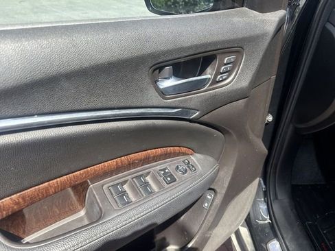 Used 2018 Acura MDX FWD w/ Technology Package image 13