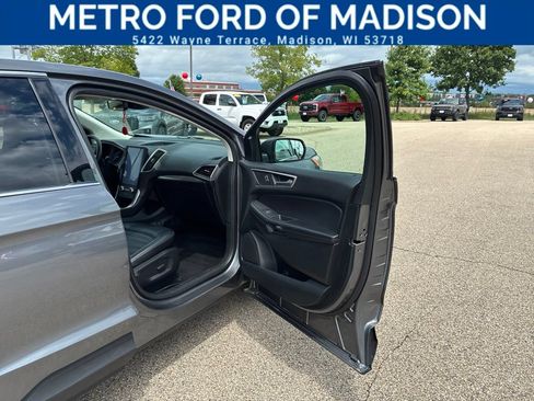 Used 2024 Ford Edge SEL AWD/4WD image 42