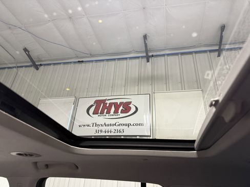 Used 2019 Chevrolet Traverse Premier w/ Redline Edition image 23