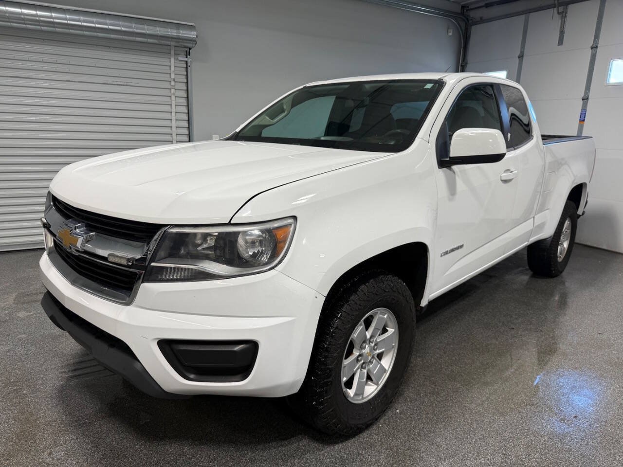 Used 2016 Chevrolet Colorado W/T w/ WT Convenience Package AWD/4WD image 2