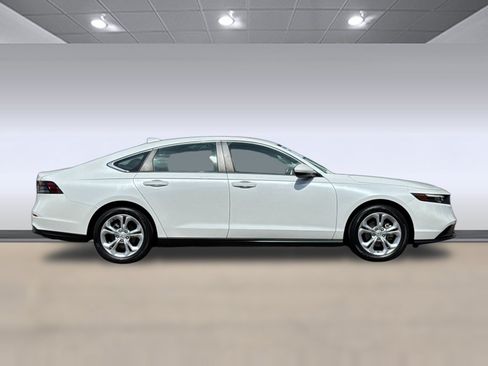 Used 2023 Honda Accord LX image 7