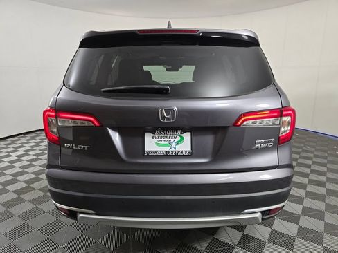 Used 2019 Honda Pilot Touring image 6