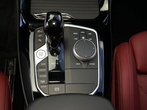 Used 2024 BMW X3 M40i w/ Premium Package image 18