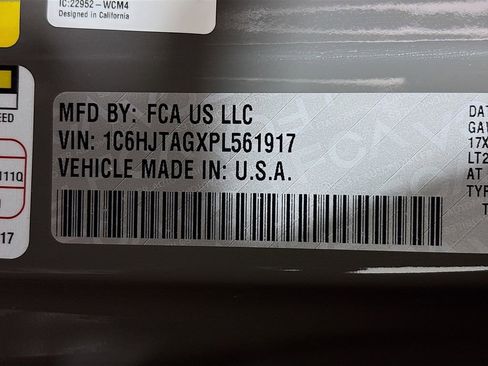 Used 2023 Jeep Gladiator Sport w/ Trailer Tow Package image 32