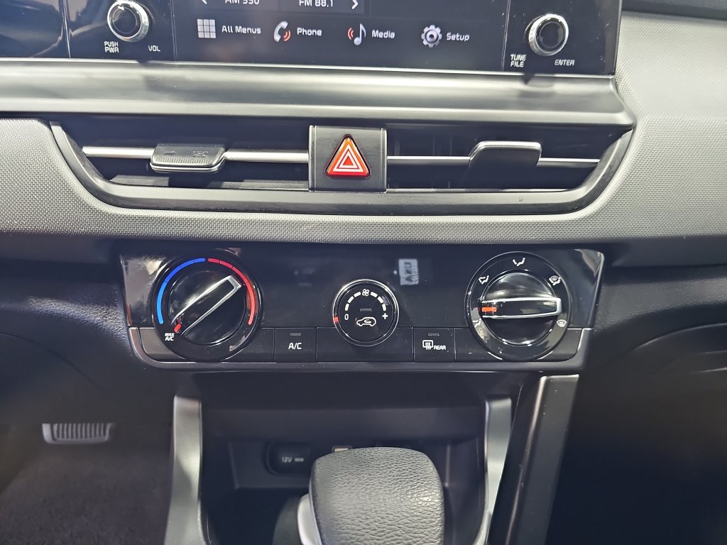 Certified 2024 Kia Seltos LX AWD/4WD image 20
