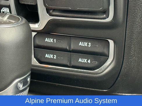 Used 2025 Jeep Gladiator Rubicon image 30