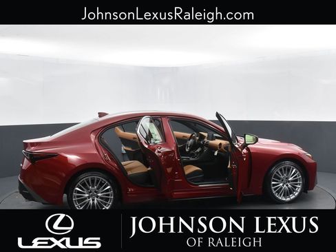 New 2025 Lexus IS 300 w/ Premium Package image 32