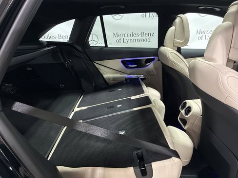 New 2026 Mercedes-Benz GLC 300 4MATIC image 16