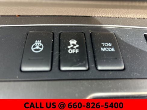 Used 2015 Nissan Armada Platinum w/ 2nd Row Captain Seat Package image 28