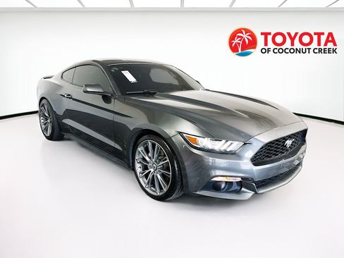 Used 2017 Ford Mustang Premium RWD image 1