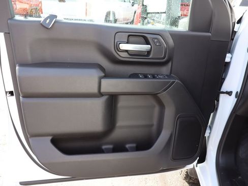 New 2026 Chevrolet Silverado 2500 Custom w/ Custom Value Package image 4