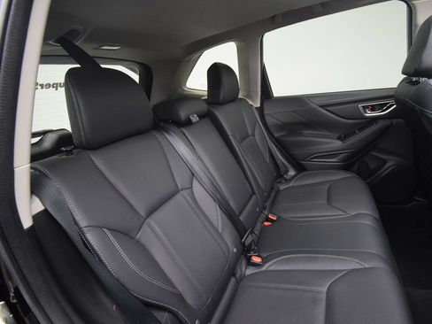 Used 2019 Subaru Forester Touring w/ Popular Package #3 AWD/4WD image 23