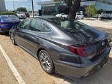 Used 2020 Hyundai Sonata SEL w/ Convenience + Sunroof Package image 4