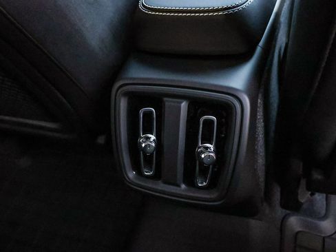 New 2026 Volvo XC40 B5 Ultra w/ Climate Package image 22