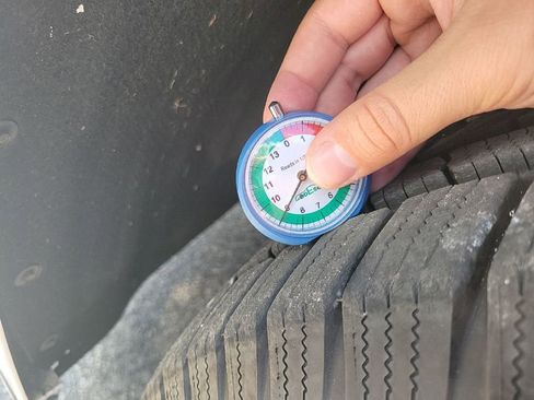 Used 2017 Chevrolet Tahoe LT image 16