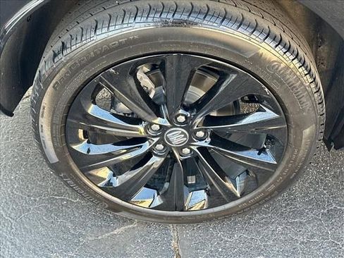 Certified 2025 Buick Envista Sport Touring w/ Experience Buick Package FWD image 32