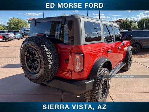 Used 2024 Ford Bronco Wildtrak AWD/4WD image 9