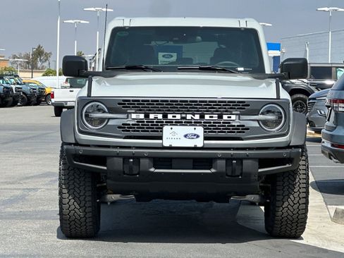 New 2026 Ford Bronco Badlands AWD/4WD image 8