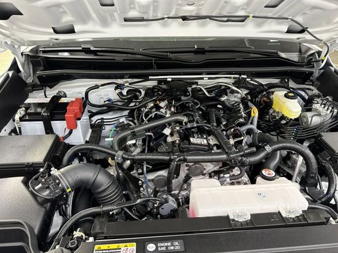 Used 2025 Toyota 4Runner SR5 image 33