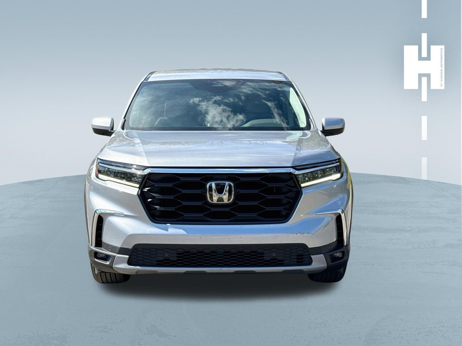 Used 2023 Honda Pilot EX-L image 2