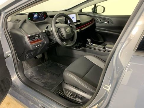 Used 2024 Toyota Prius Prime image 30