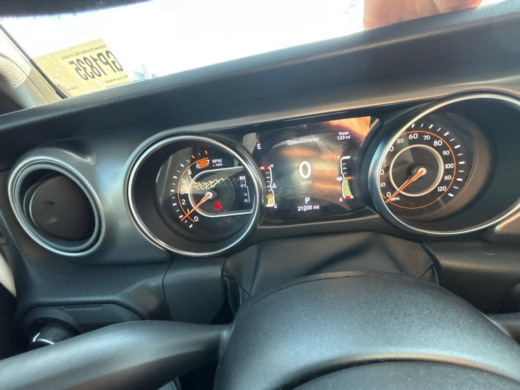 Used 2023 Jeep Wrangler Unlimited Sport AWD/4WD image 13