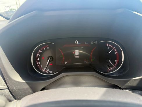 Used 2025 Toyota RAV4 XLE Premium w/ Weather Package AWD/4WD image 31