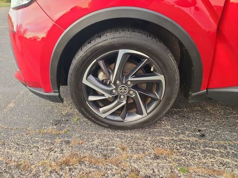 Used 2020 Toyota C-HR Limited image 35