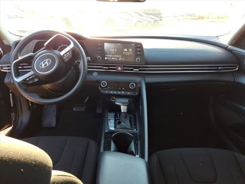 Certified 2023 Hyundai Elantra Blue w/ Cargo Package image 16