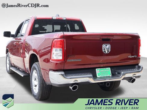 Used 2021 RAM 1500 Big Horn AWD/4WD image 3