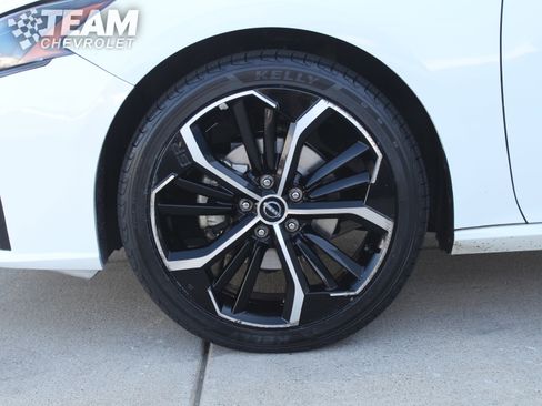 Used 2023 Nissan Altima 2.5 SR image 30