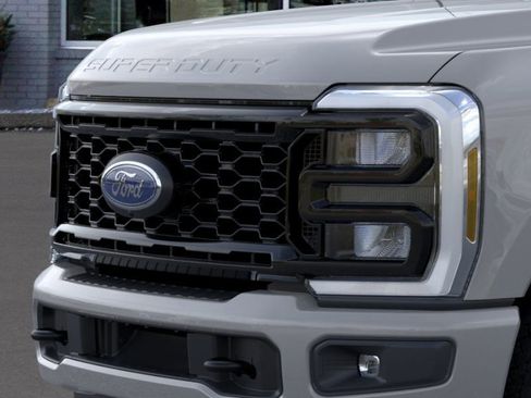 New 2026 Ford F250 XL w/ STX Appearance Package AWD/4WD image 17