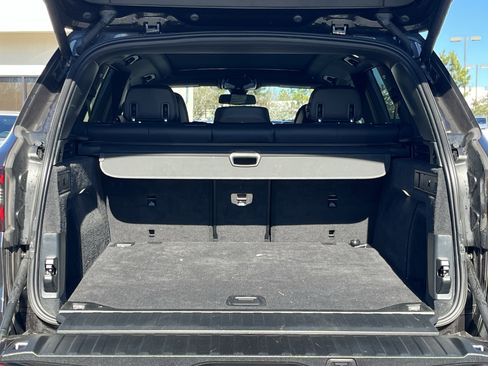 Used 2022 BMW X5 xDrive40i w/ Executive Package image 26