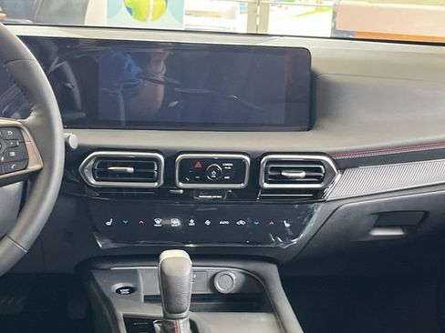 New 2026 Nissan Sentra SR w/ SR Premium Package FWD image 14